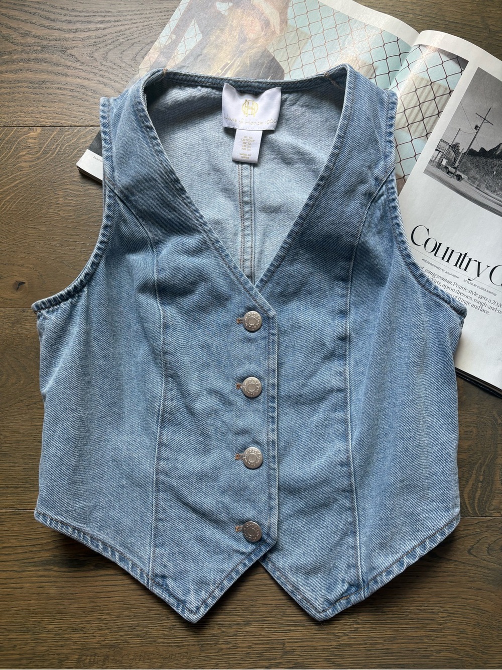 House Of Harlow 1960 V-Neckline Button Front Denim Vest In Blue Size XS